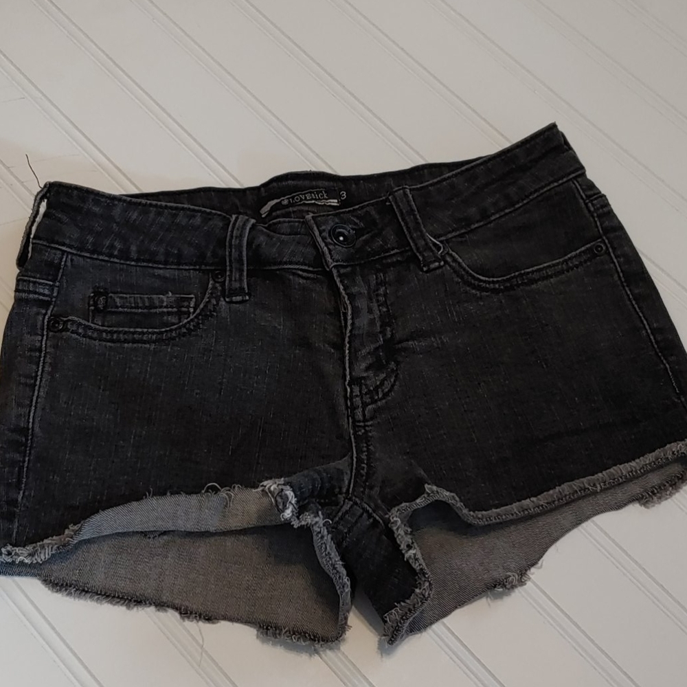 Dark gray Lovesick shorts